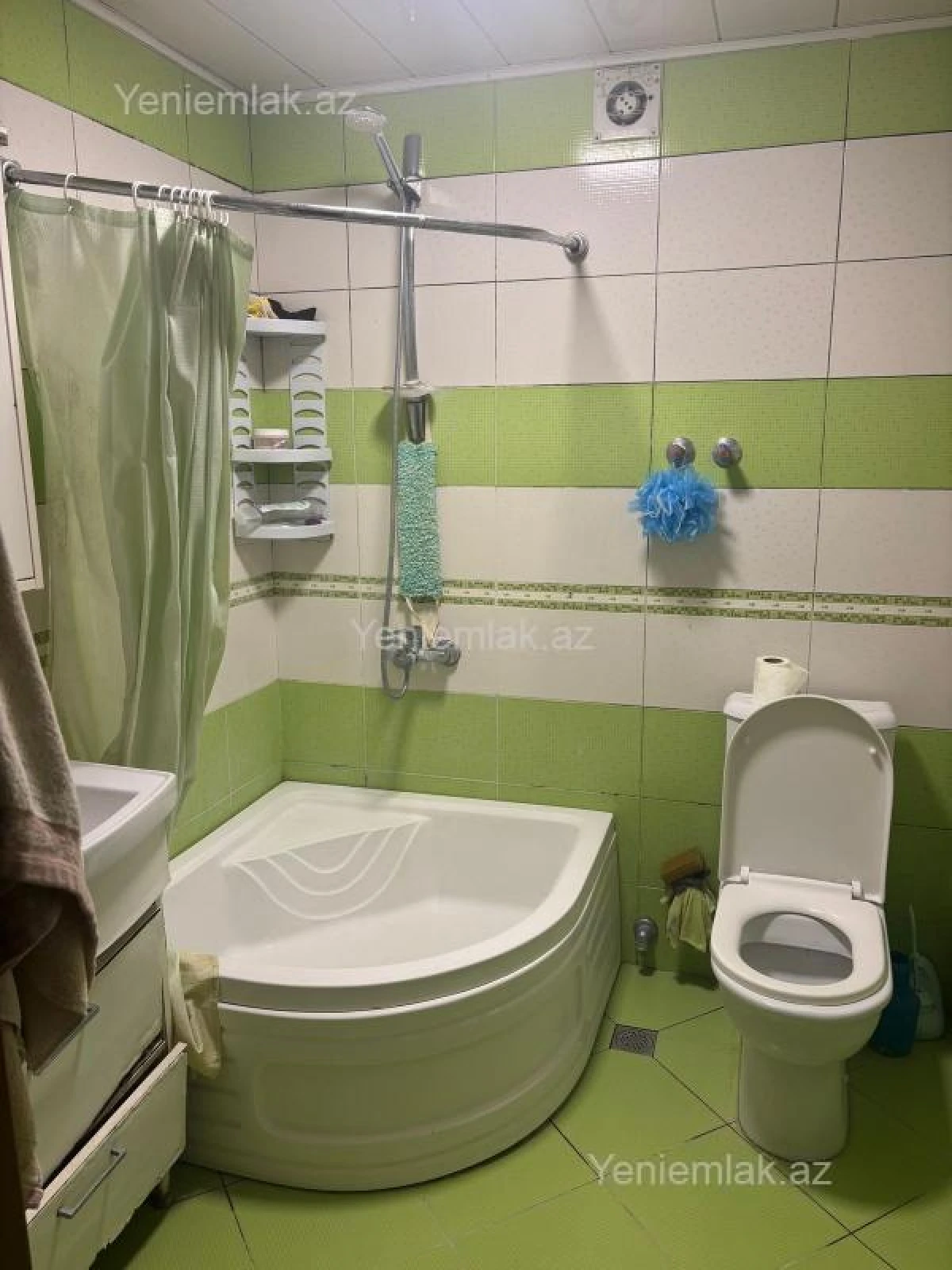 Satılır 3 otaqlı yeni tikili 80 m²