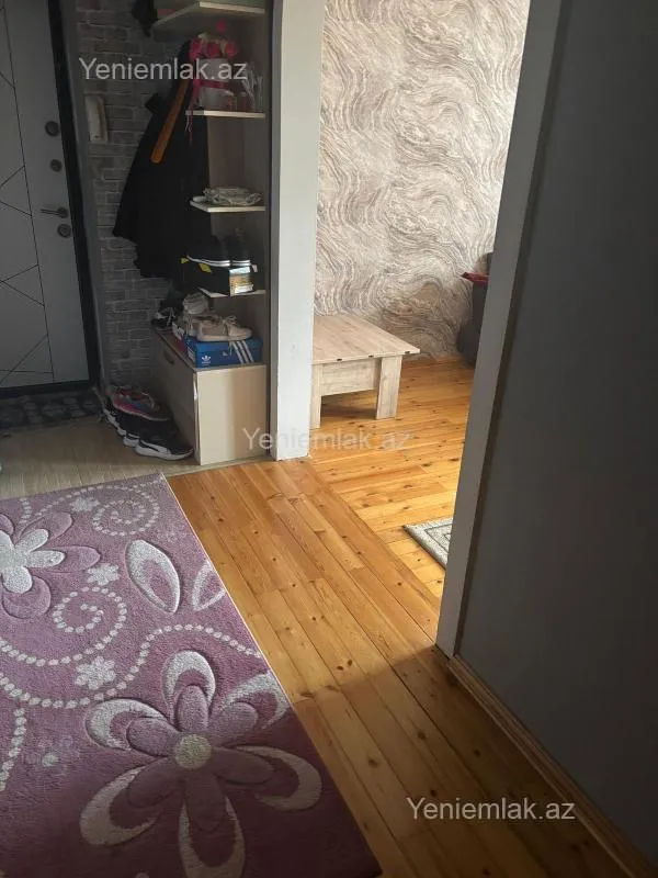 Satılır 3 otaqlı yeni tikili 80 m²