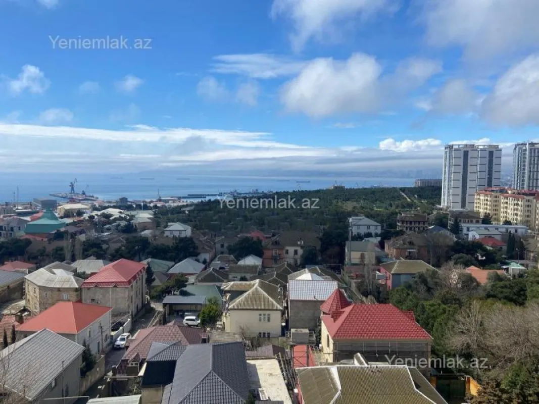 Satılır 2 otaqlı köhnə tikili 48 m²