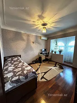 Satılır 3 otaqlı köhnə tikili 75 m² — Bakı, Nizami 3 otaq 75.00 m²