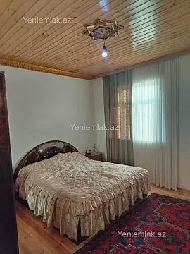 Satılır 5 otaqlı həyət evi 130 m²