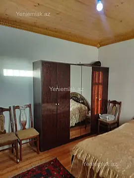 Satılır 5 otaqlı həyət evi 130 m²