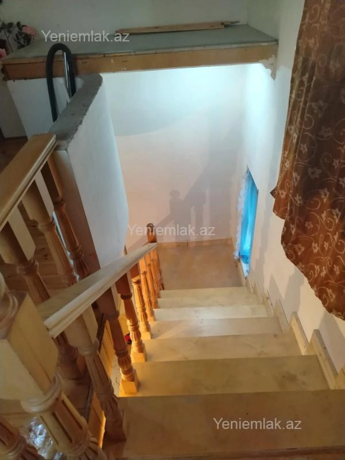 Satılır 5 otaqlı həyət evi 130 m²