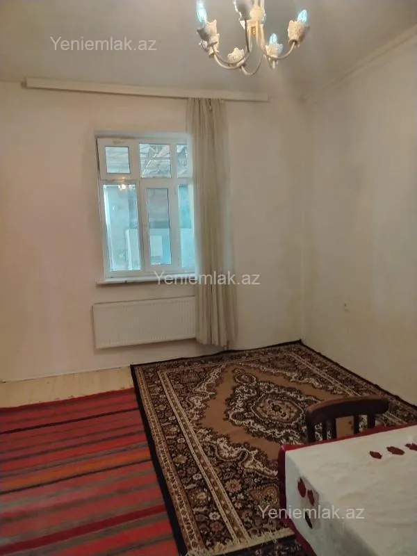 Satılır 5 otaqlı həyət evi 130 m²