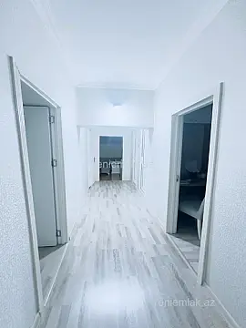 Satılır 4 otaqlı köhnə tikili 80 m²