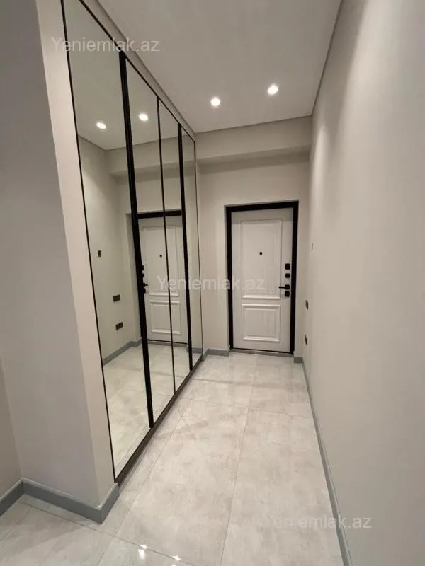 Satılır 3 otaqlı yeni tikili 85 m²