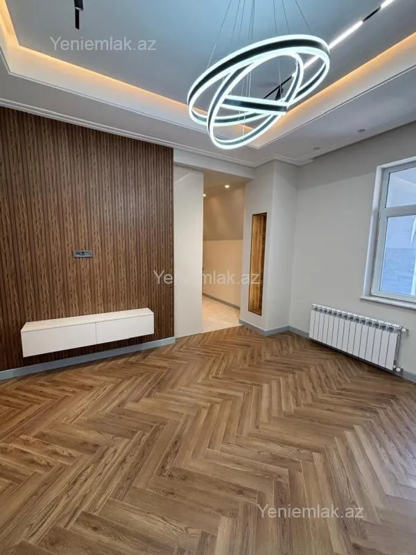 Satılır 3 otaqlı yeni tikili 85 m²