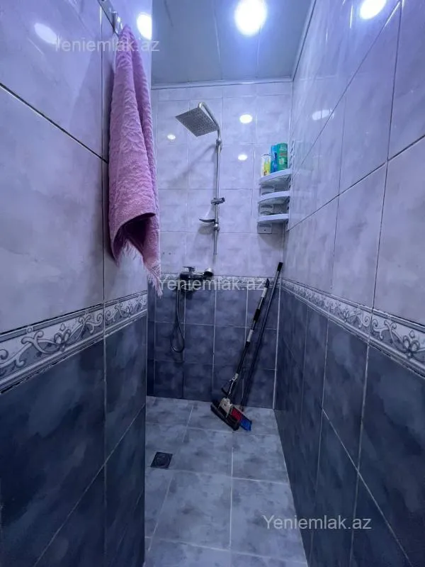 Satılır 3 otaqlı köhnə tikili 80 m²