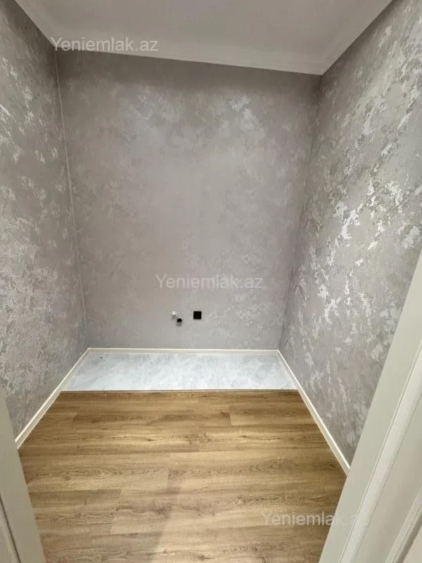 Satılır 5 otaqlı həyət evi 150 m²