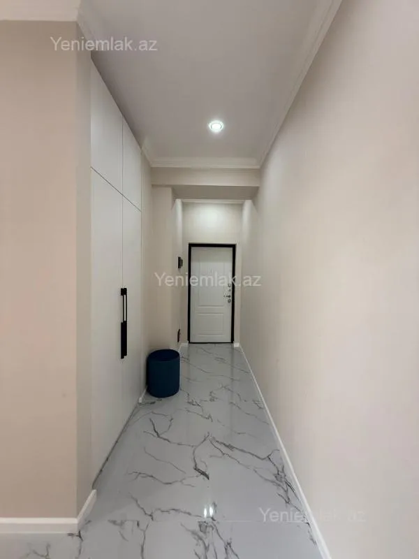 Satılır 2 otaqlı yeni tikili 79 m²
