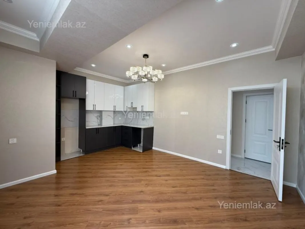 Satılır 2 otaqlı yeni tikili 79 m²
