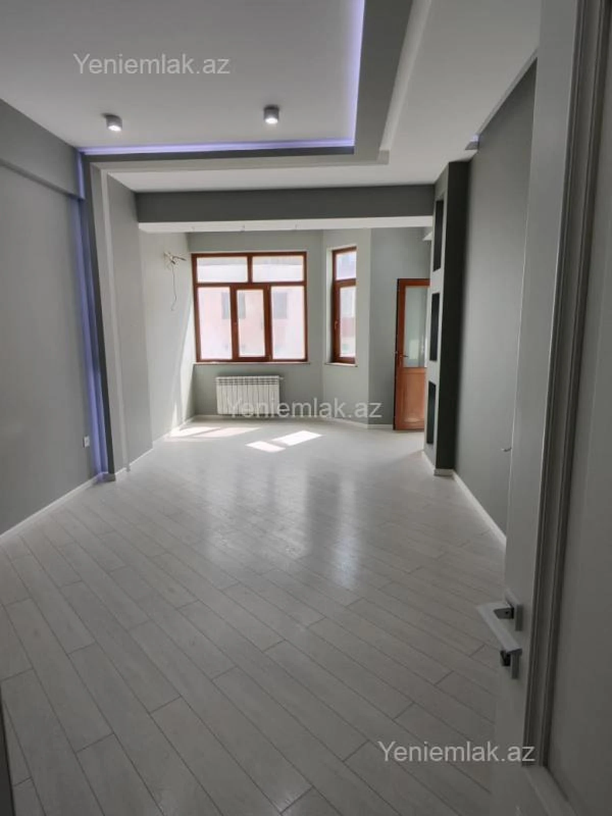 Satılır 2 otaqlı yeni tikili 65 m²