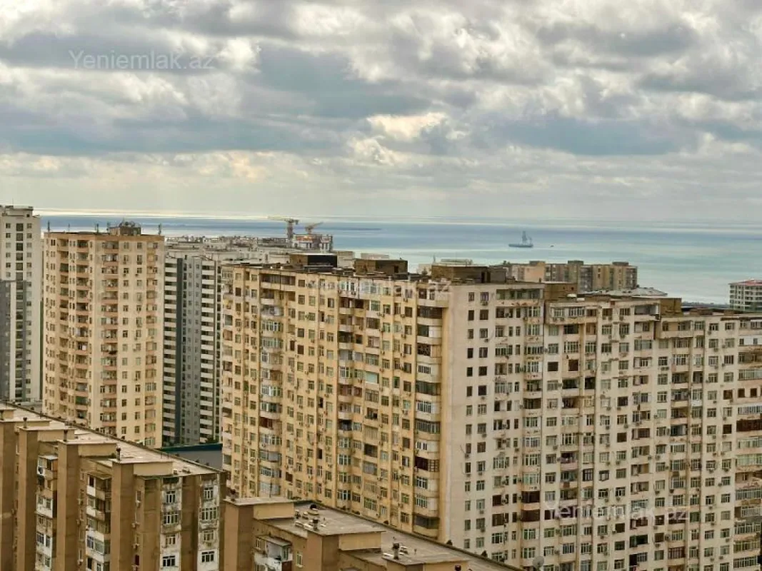Satılır 3 otaqlı yeni tikili 107 m²
