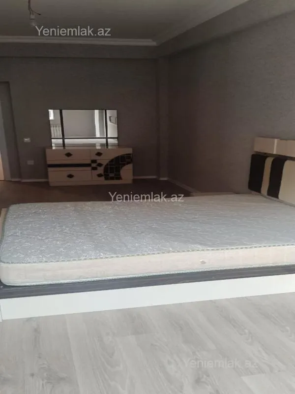 Satılır 3 otaqlı yeni tikili 151 m²