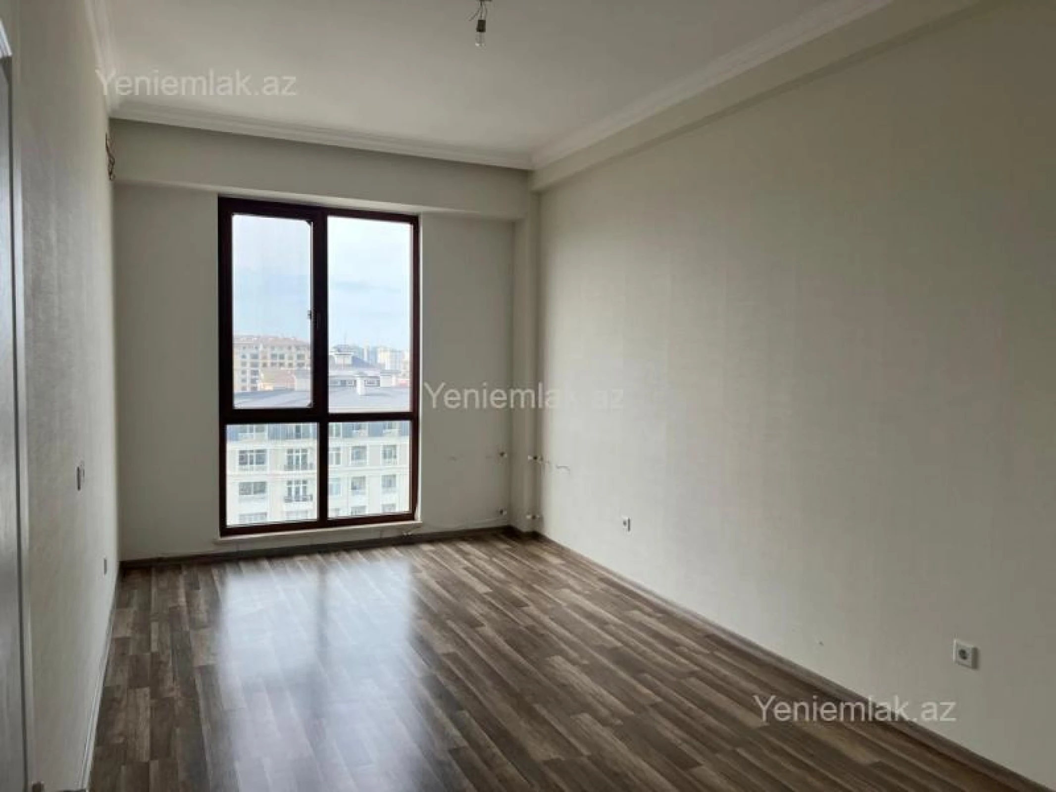 Satılır 3 otaqlı yeni tikili 92 m²