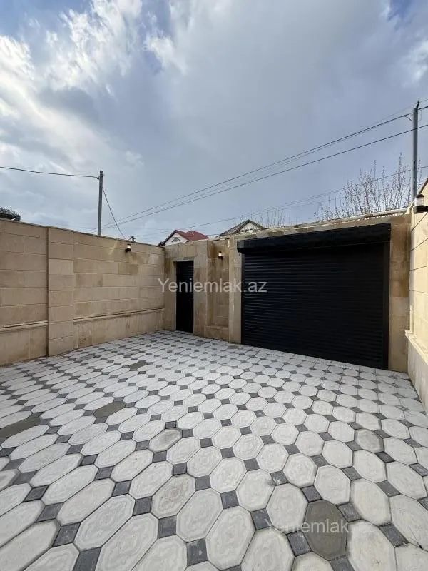 Satılır 5 otaqlı həyət evi 150 m²