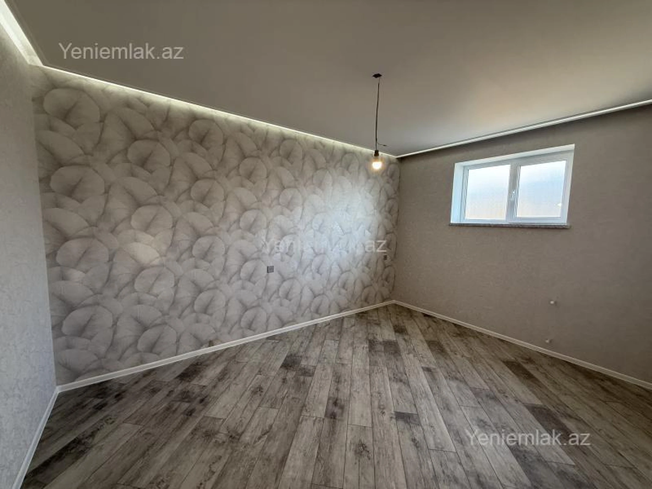 Satılır 5 otaqlı həyət evi 150 m²