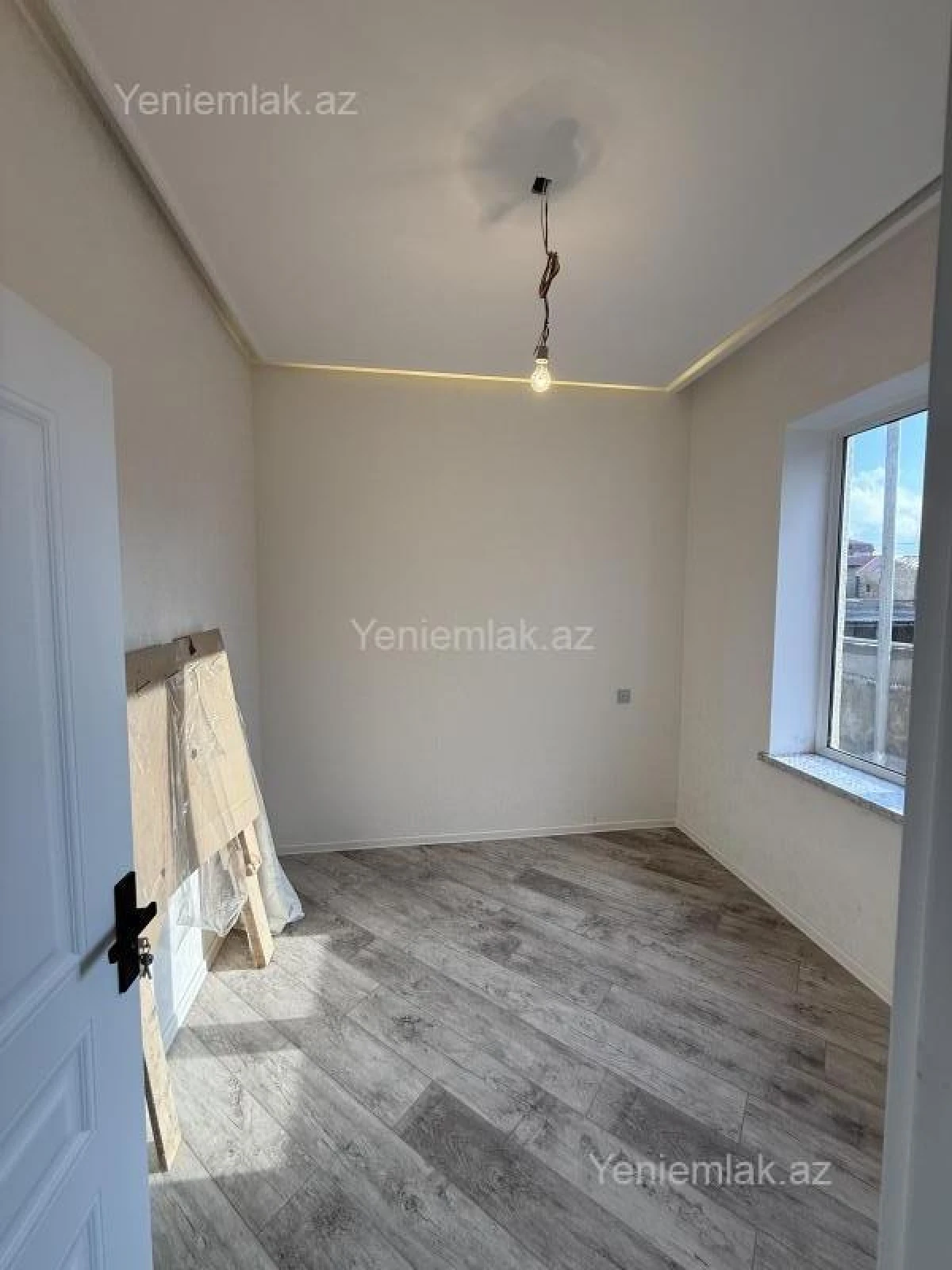 Satılır 5 otaqlı həyət evi 150 m²