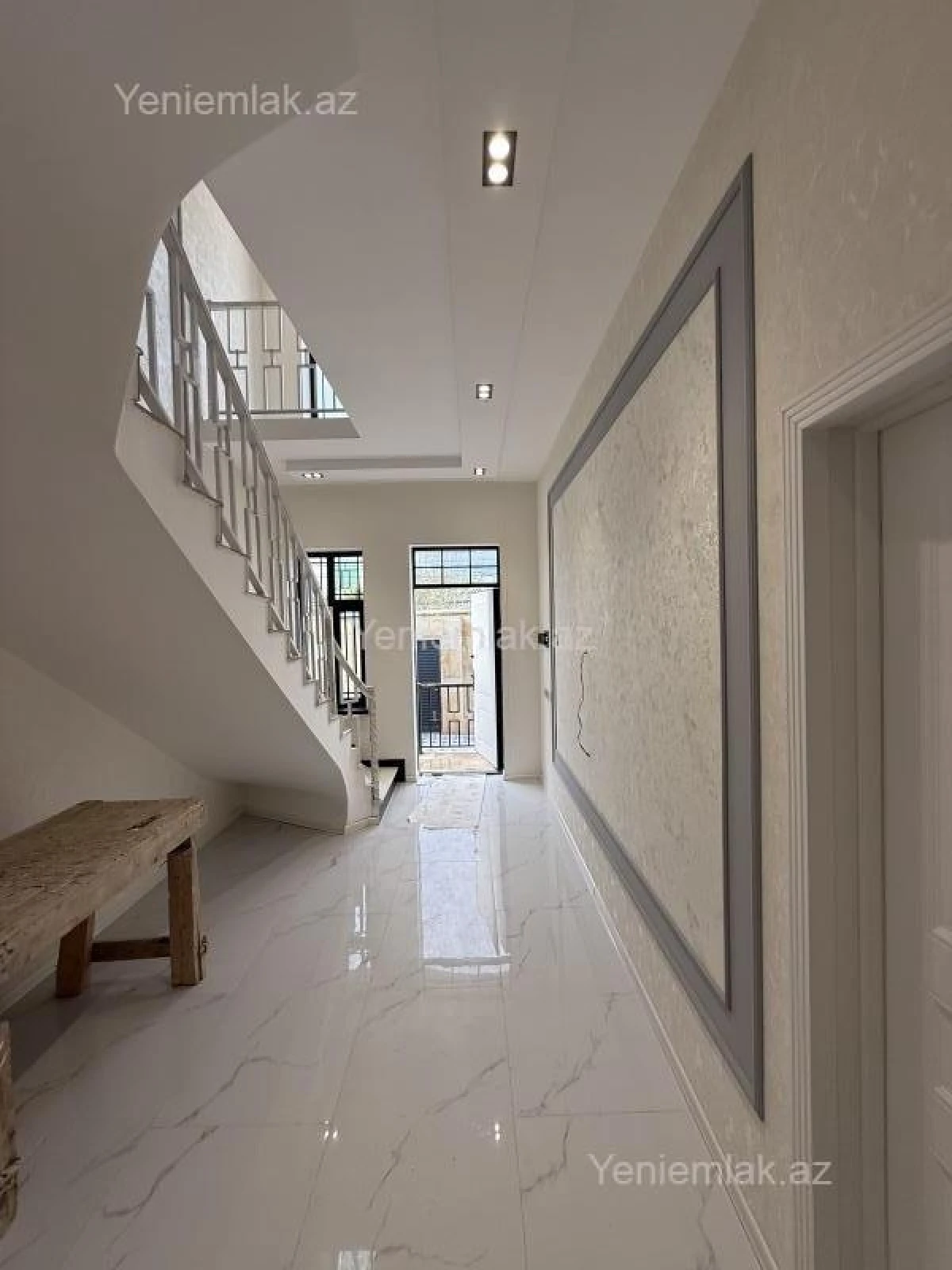 Satılır 5 otaqlı həyət evi 150 m²