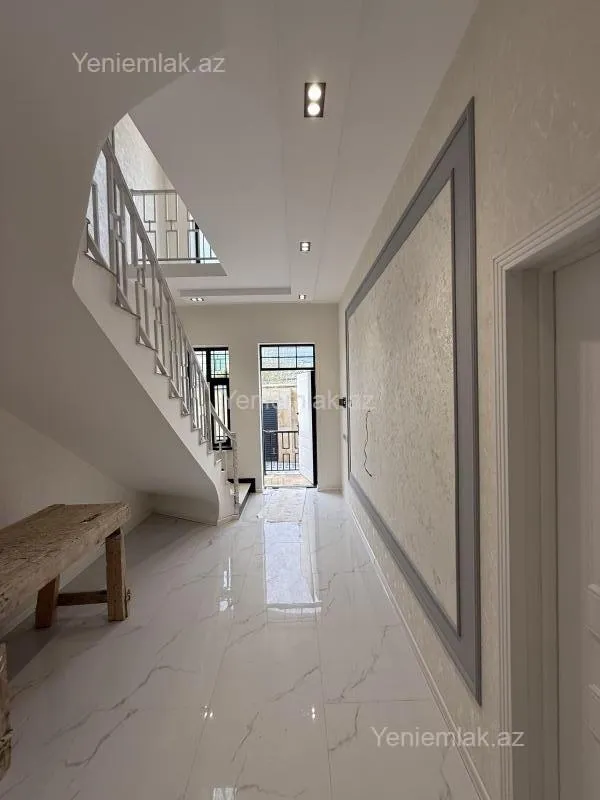 Satılır 5 otaqlı həyət evi 150 m²