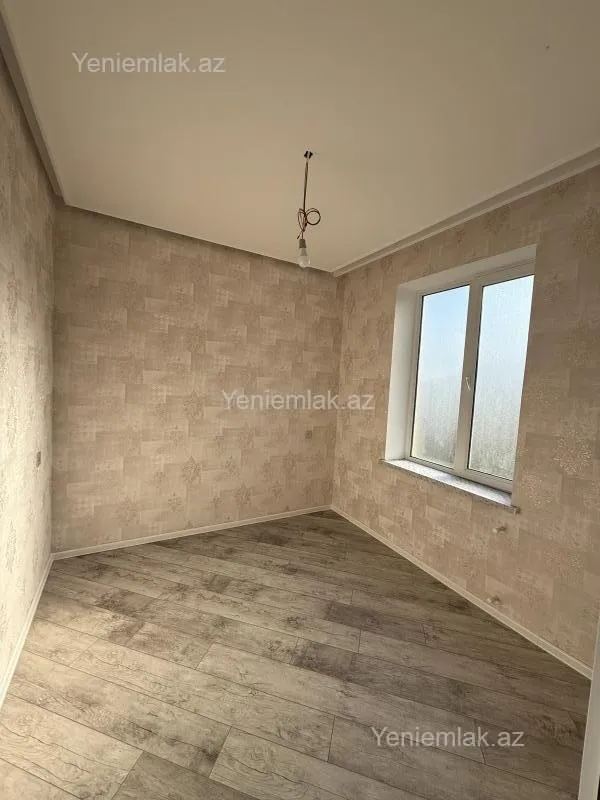 Satılır 5 otaqlı həyət evi 150 m²
