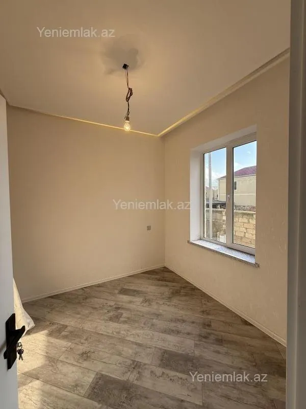 Satılır 5 otaqlı həyət evi 150 m²