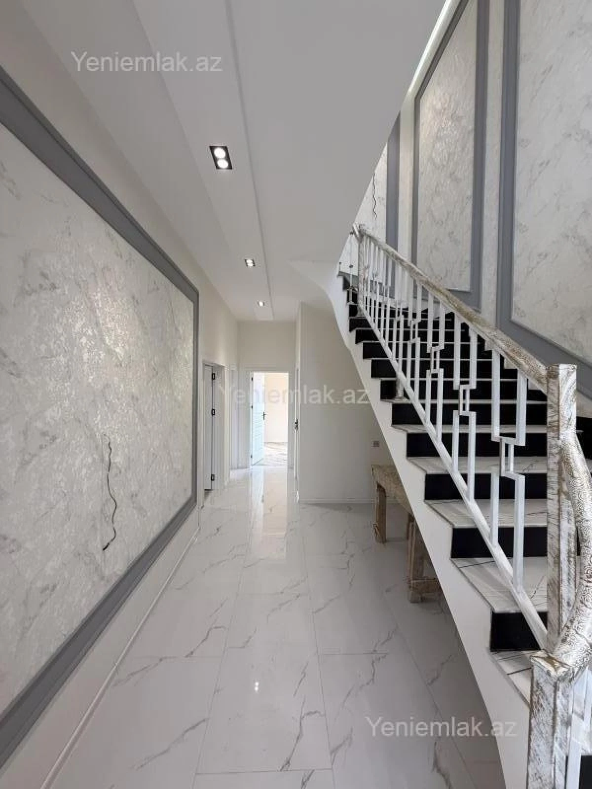 Satılır 5 otaqlı həyət evi 150 m²