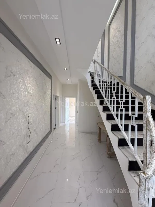 Satılır 5 otaqlı həyət evi 150 m²