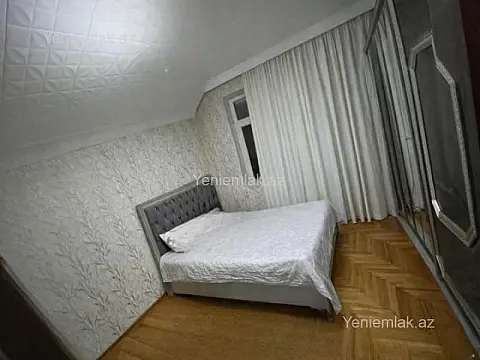 Satılır 3 otaqlı yeni tikili 65 m²