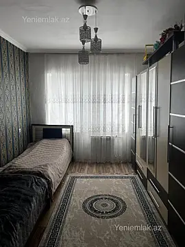Satılır 4 otaqlı köhnə tikili 110 m²