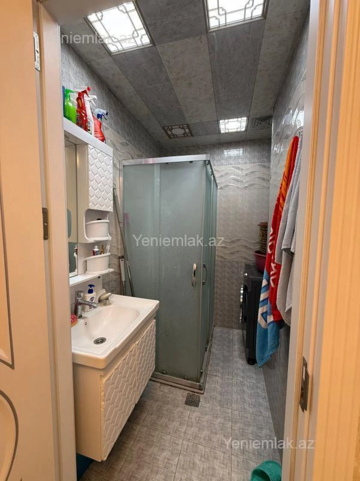 Satılır 3 otaqlı köhnə tikili 80 m²