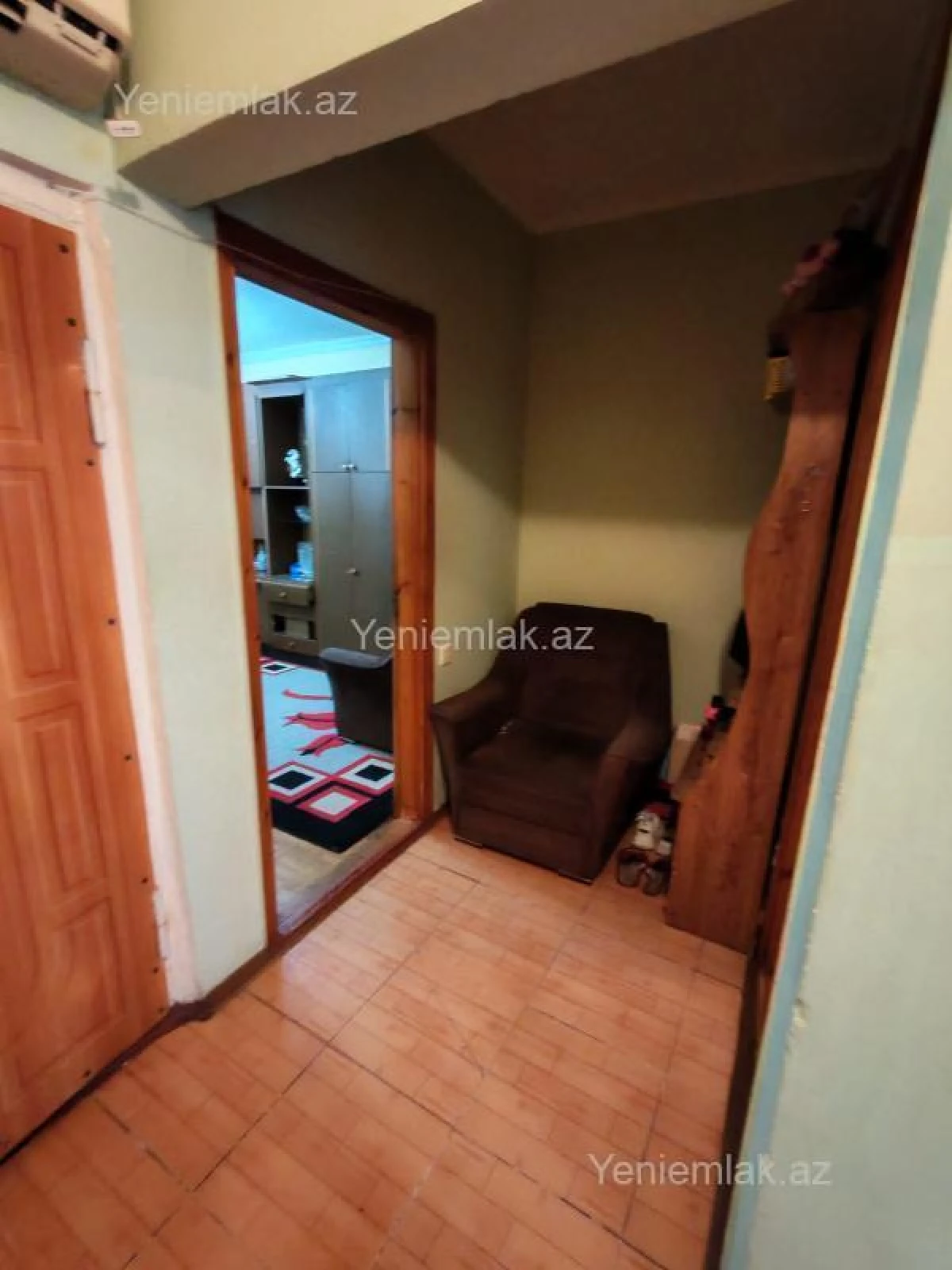 Satılır 2 otaqlı köhnə tikili 60 m²