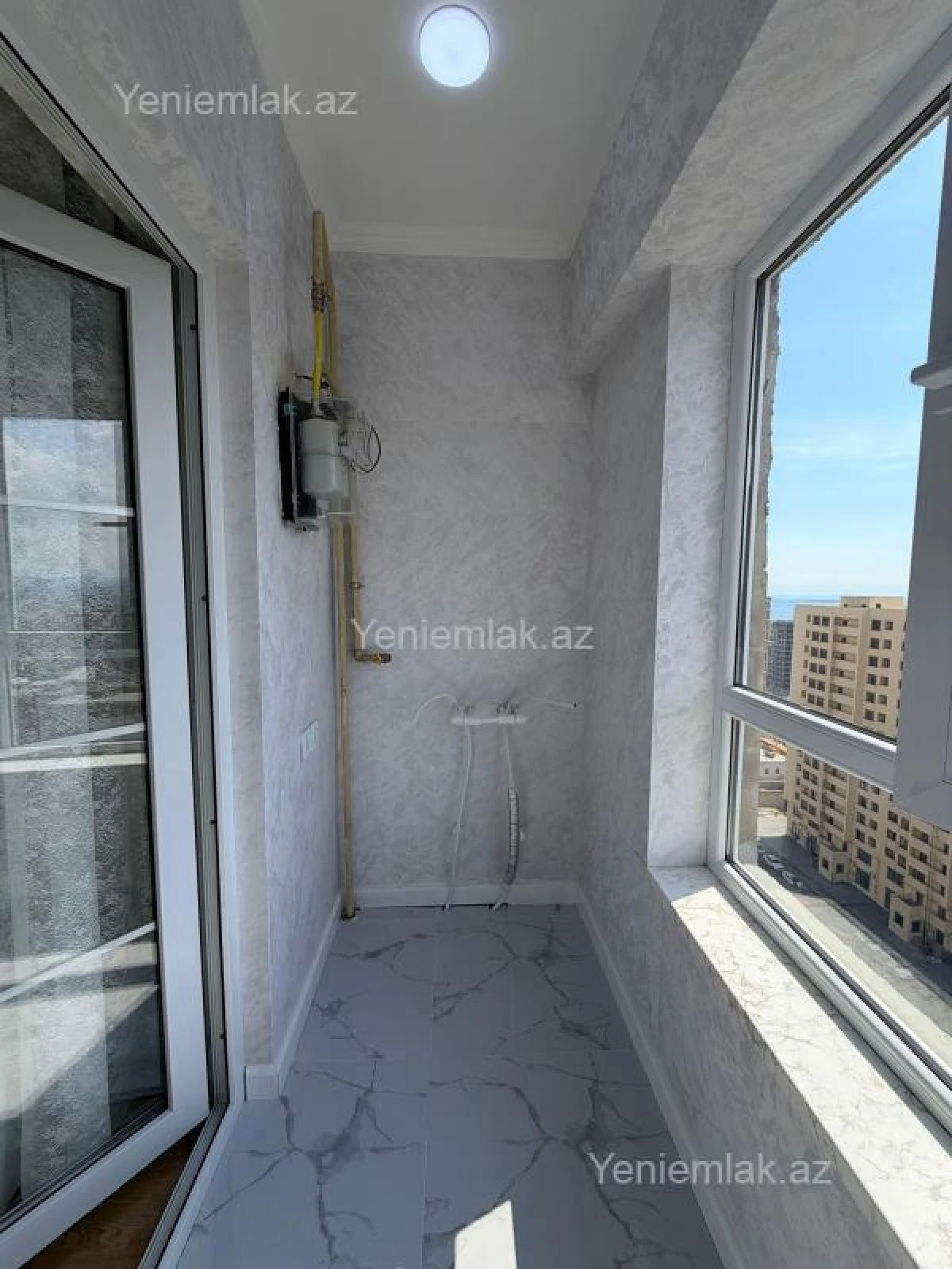 Satılır 3 otaqlı yeni tikili 70 m²