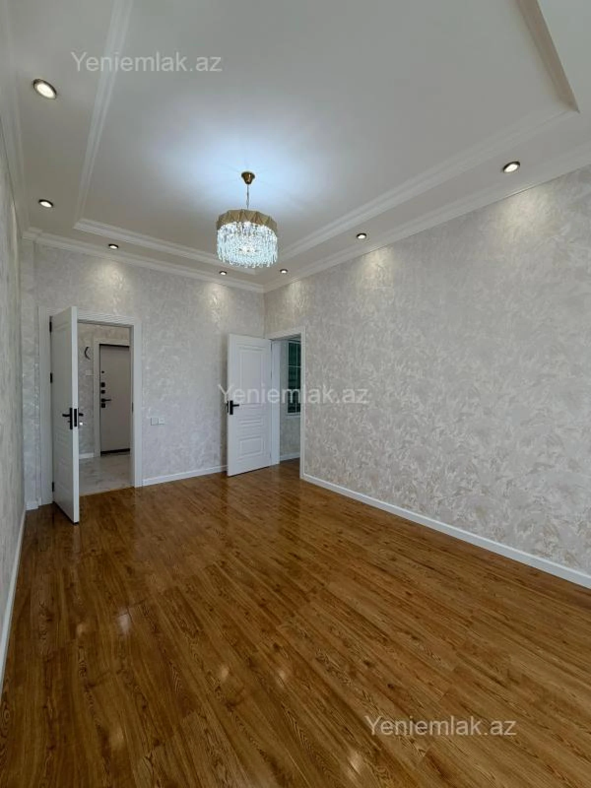 Satılır 3 otaqlı yeni tikili 70 m²