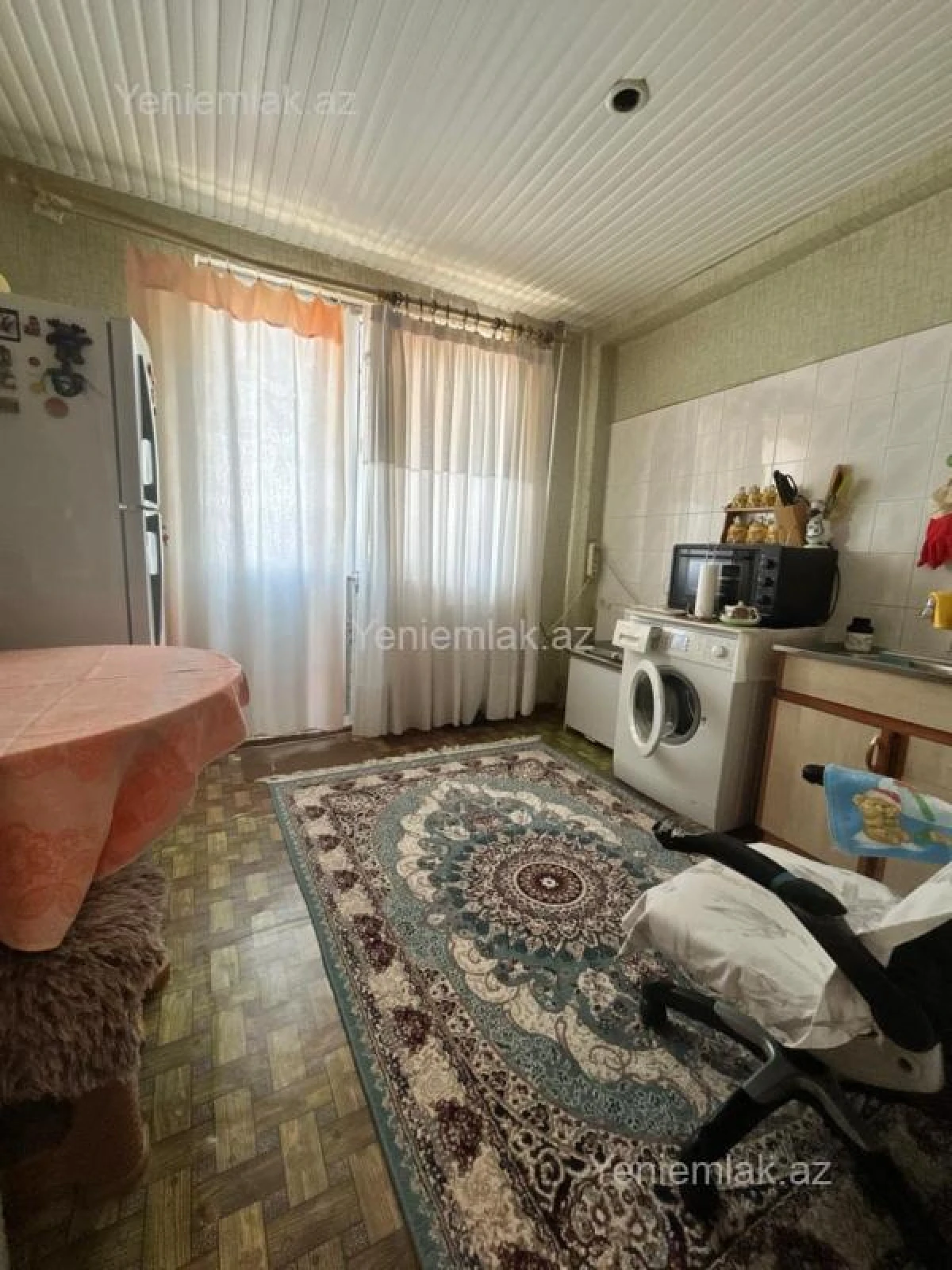 Satılır 1 otaqlı köhnə tikili 47 m²