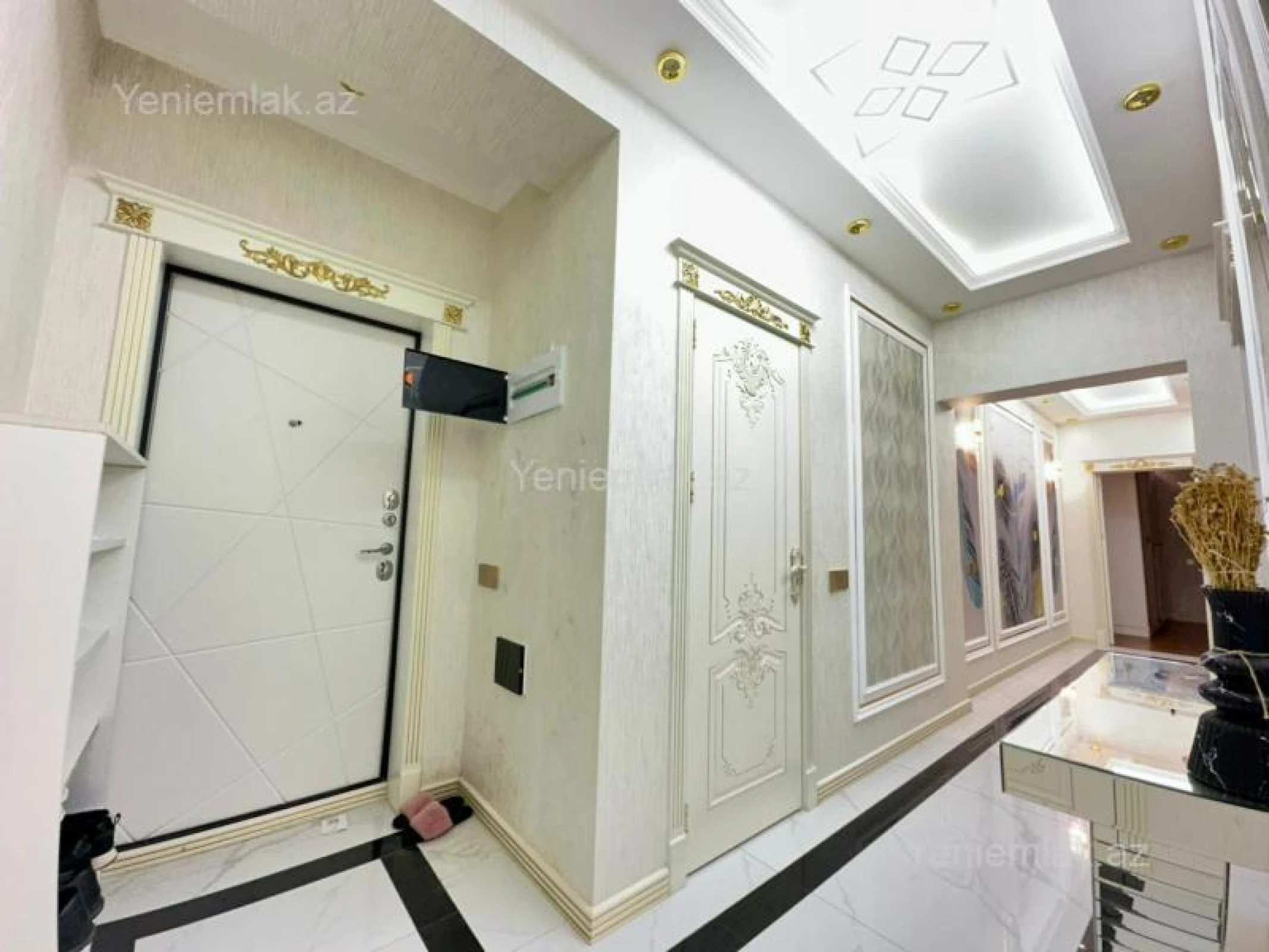 Satılır 3 otaqlı yeni tikili 116 m²