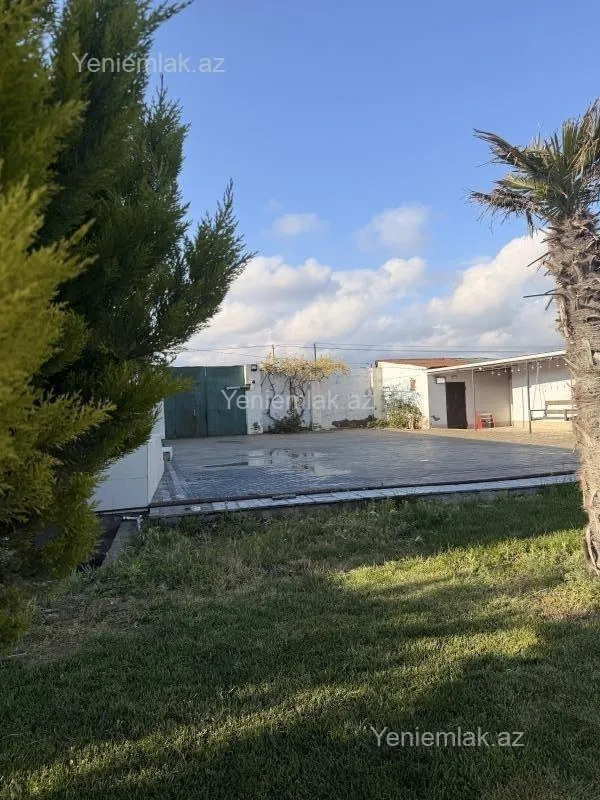 Satılır 3 otaqlı həyət evi 130 m²