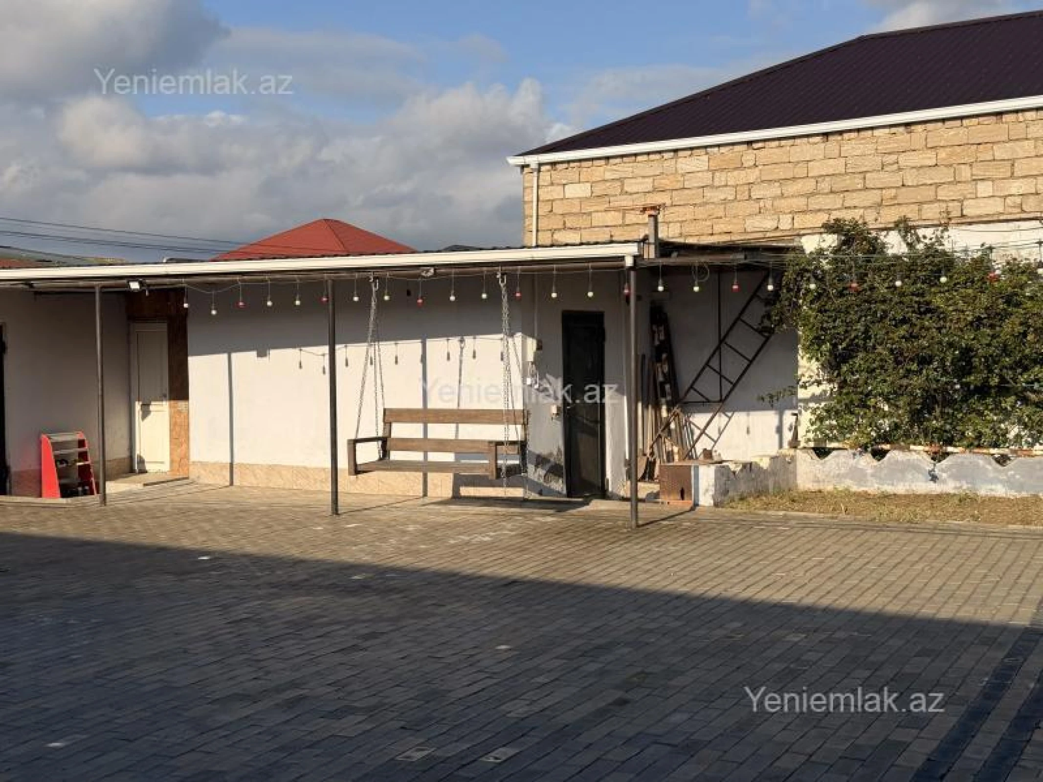 Satılır 3 otaqlı həyət evi 130 m²
