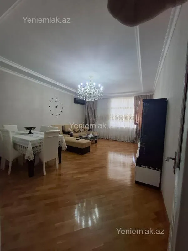 Satılır 3 otaqlı yeni tikili 133 m²