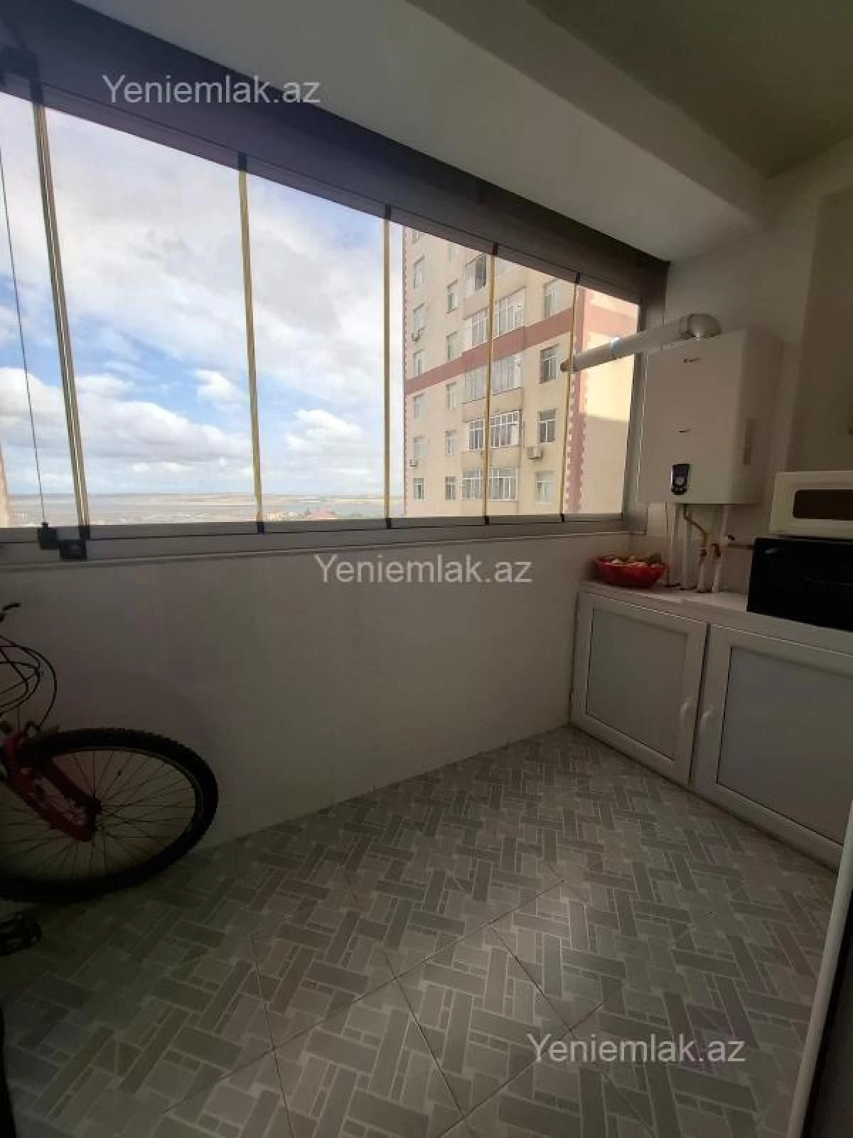 Satılır 3 otaqlı yeni tikili 133 m²