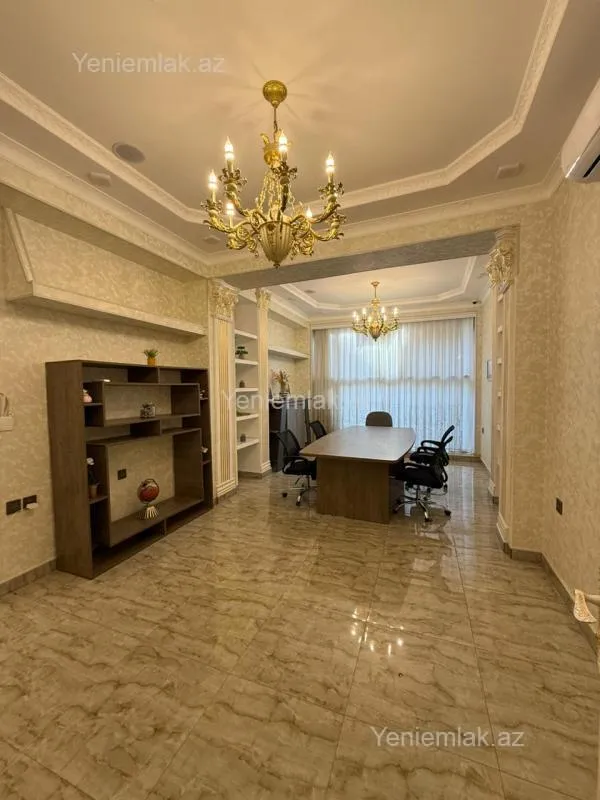 Satılır 5 otaqlı ofis 80 m²