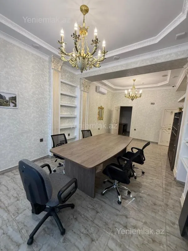 Satılır 5 otaqlı ofis 80 m²