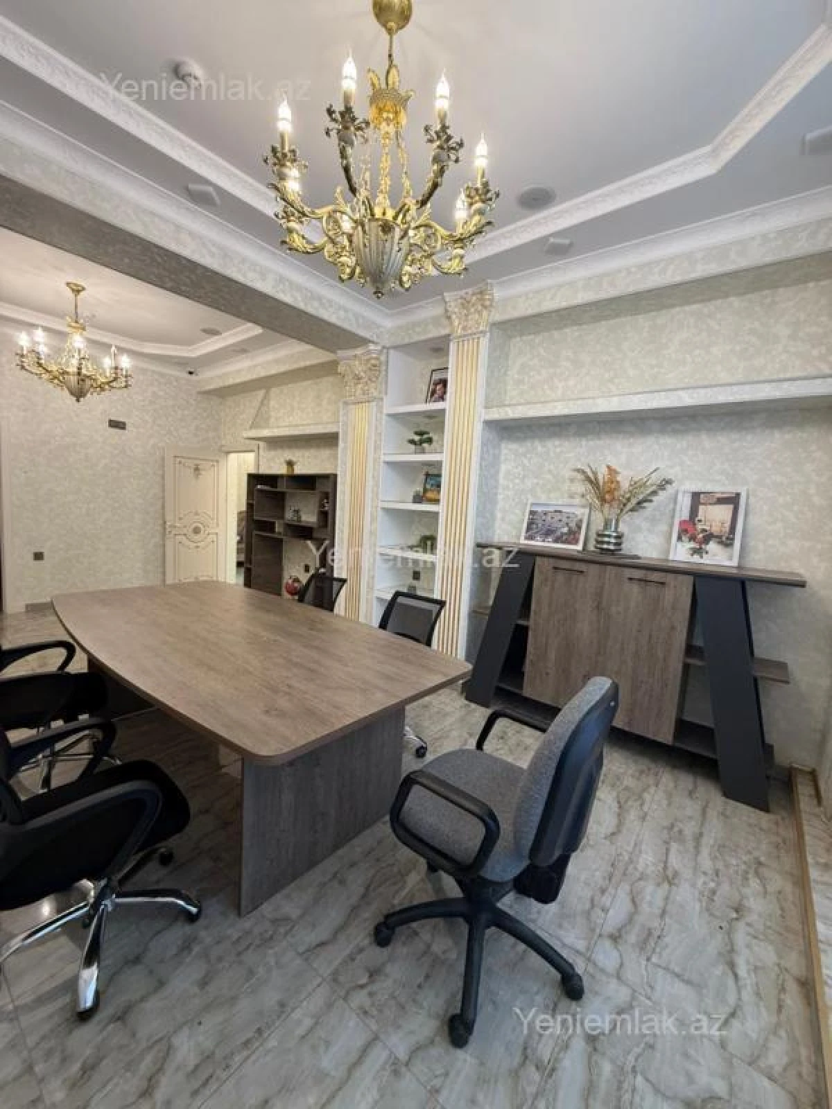 Satılır 5 otaqlı ofis 80 m²