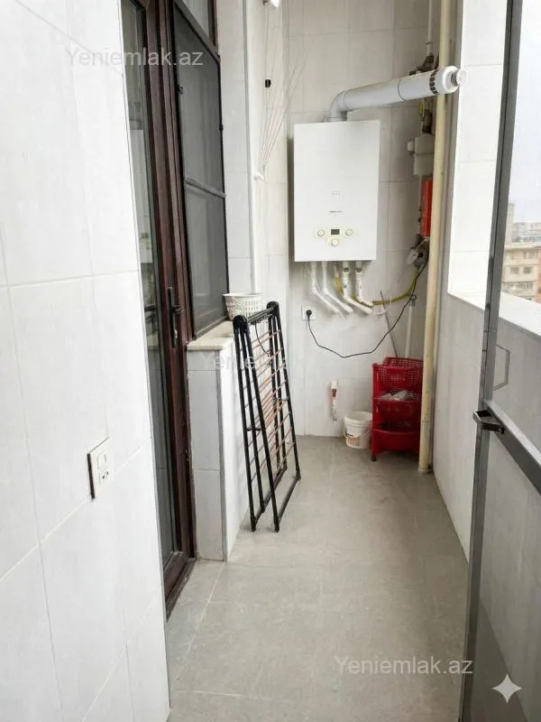 Satılır 2 otaqlı yeni tikili 69 m²
