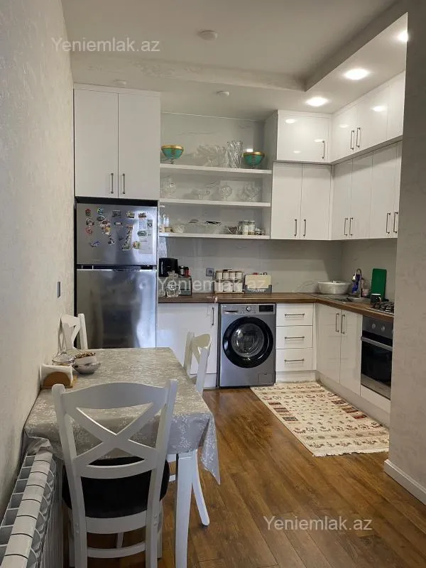 Satılır 2 otaqlı yeni tikili 69 m²