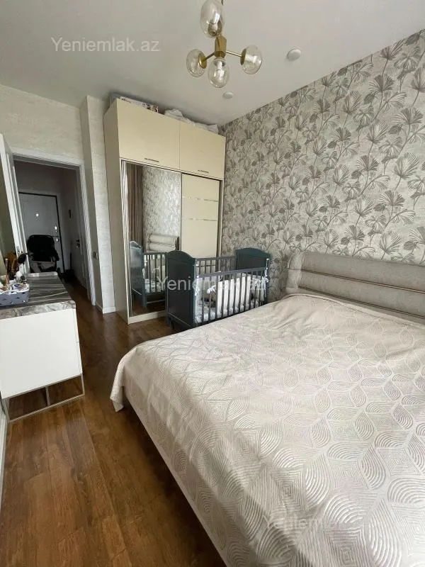 Satılır 2 otaqlı yeni tikili 69 m²