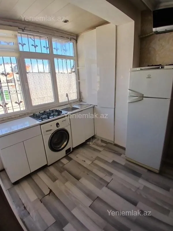 Satılır 2 otaqlı yeni tikili 50 m²