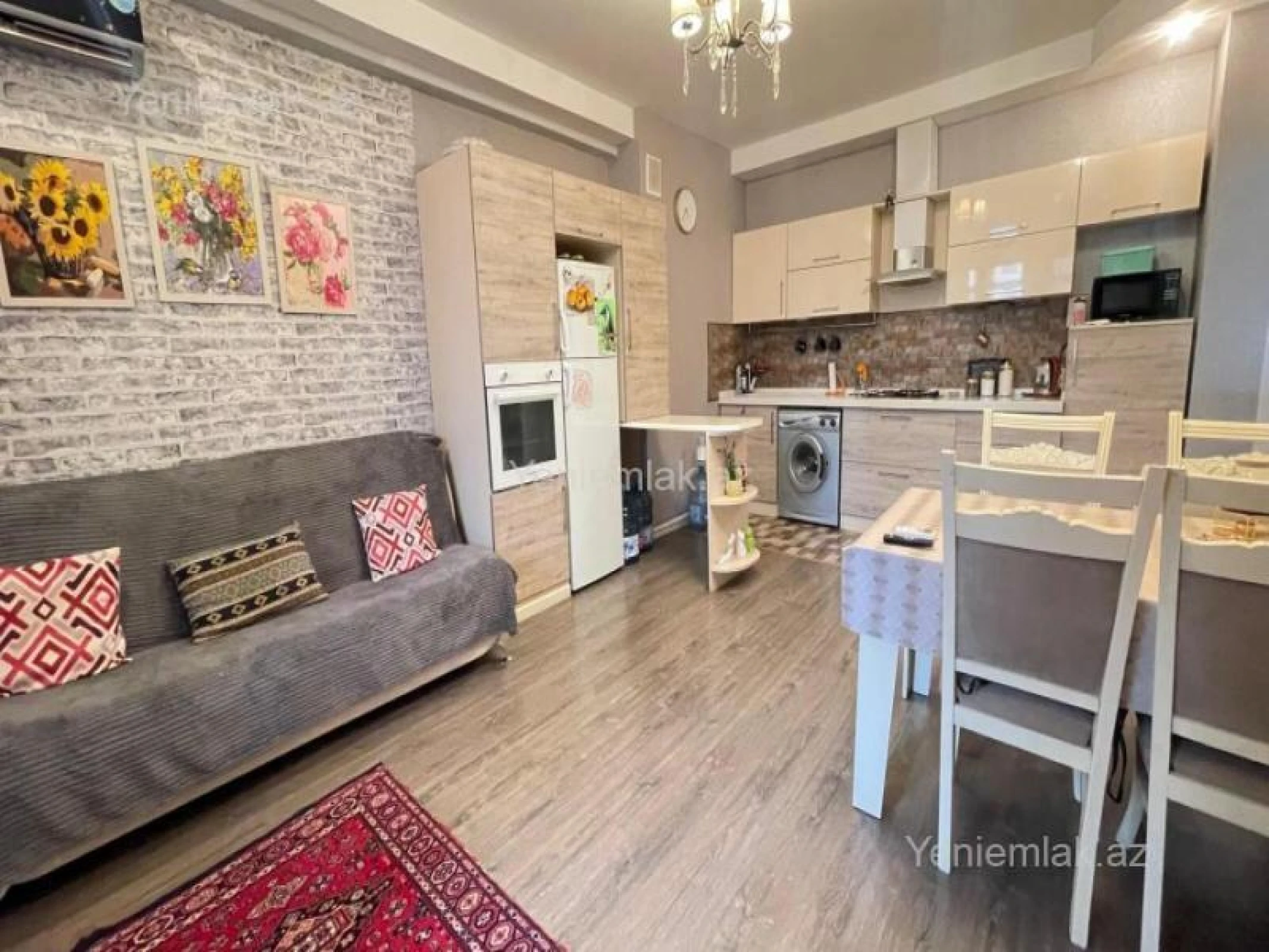 Satılır 3 otaqlı yeni tikili 137 m²