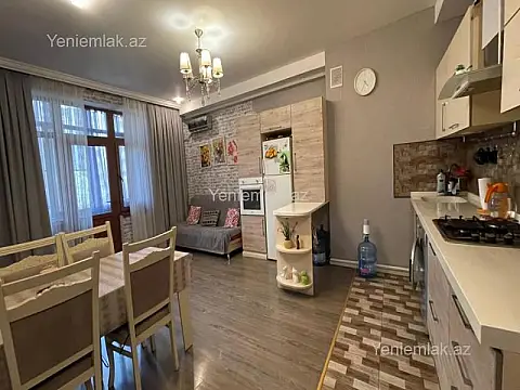 Satılır 3 otaqlı yeni tikili 137 m²