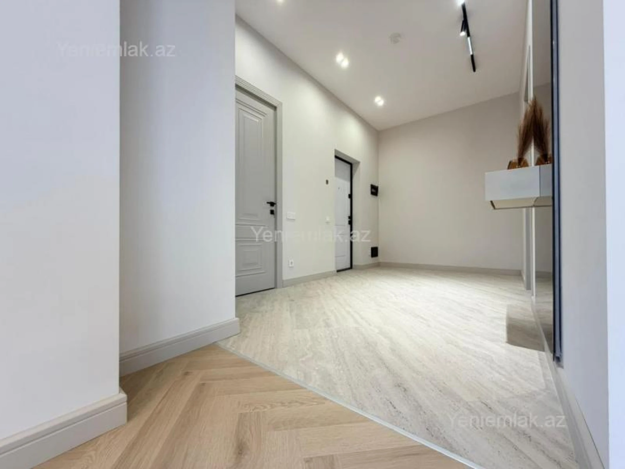 Satılır 2 otaqlı yeni tikili 75.18 m²
